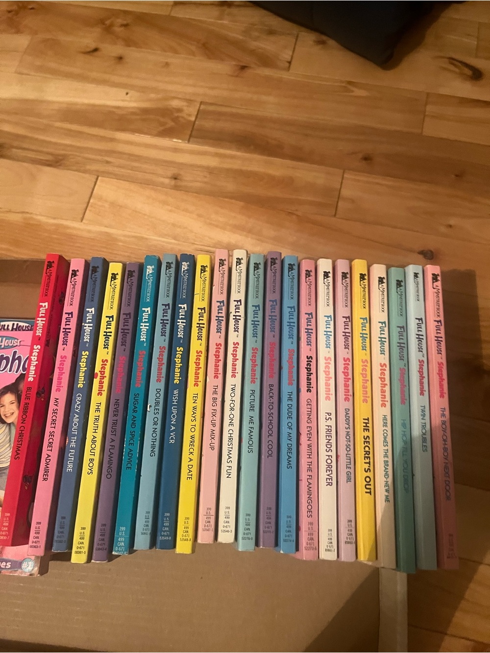 Full House Stephanie Paperback Book Collection + 3 Club Stephanie Books
